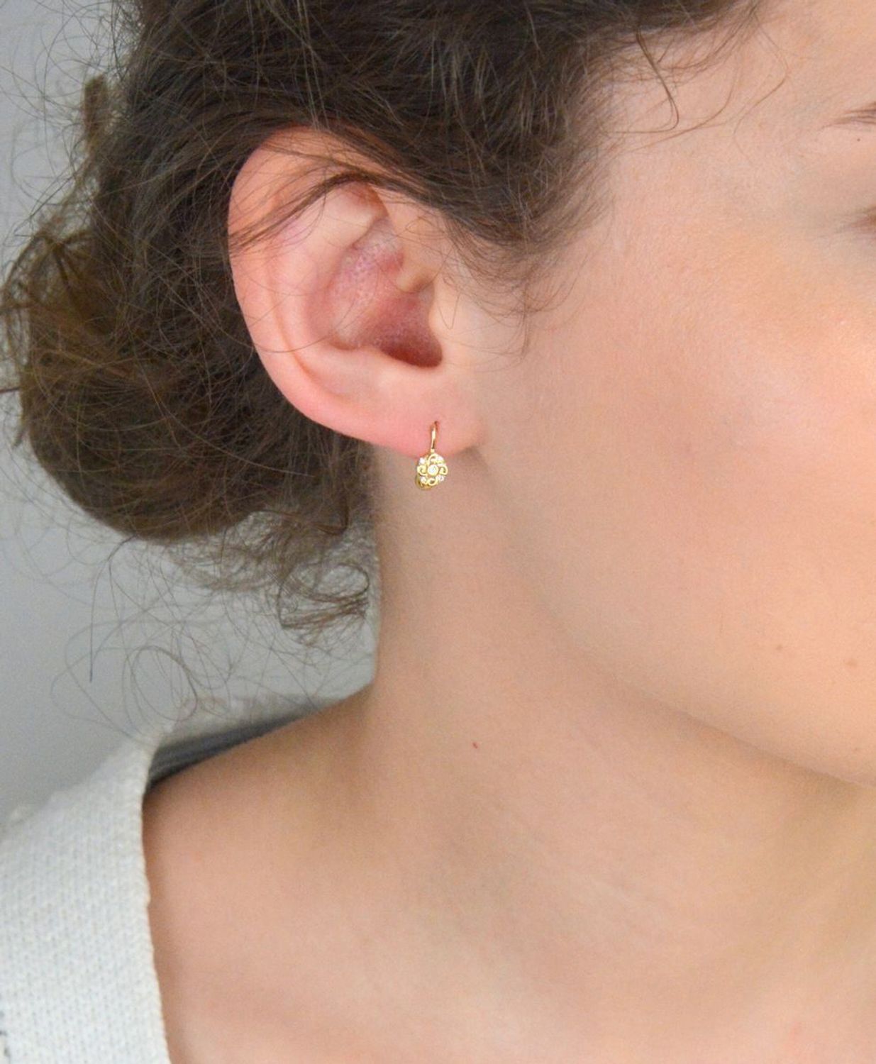 Kolczyki zap.ang. kółeczko z cyrkonią pr 585, KL 4850.jpg